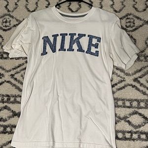Nike Shirt